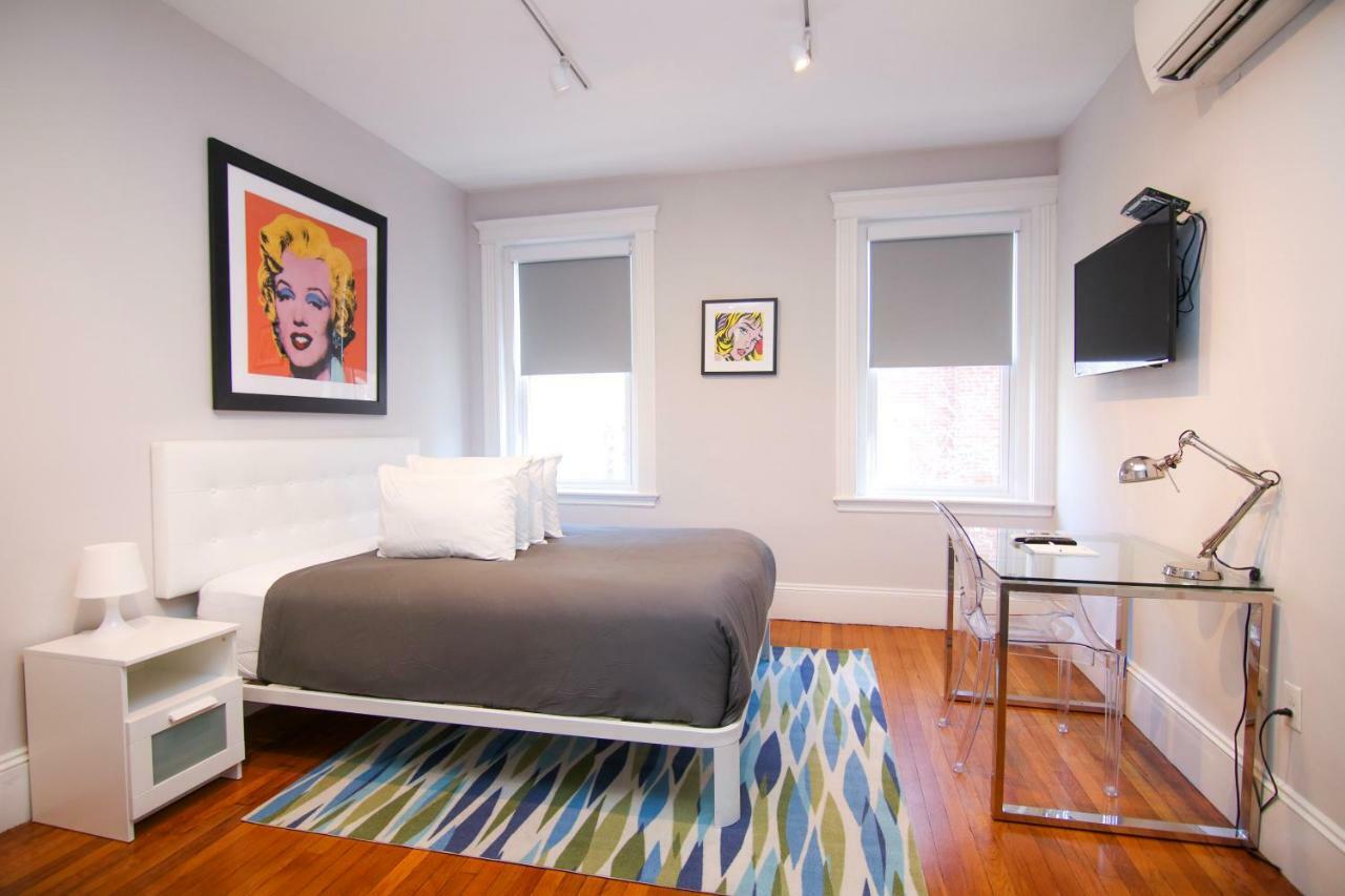 A Stylish Stay W/ A Queen Bed, Heated Floors.. #15 Brookline Exterior foto